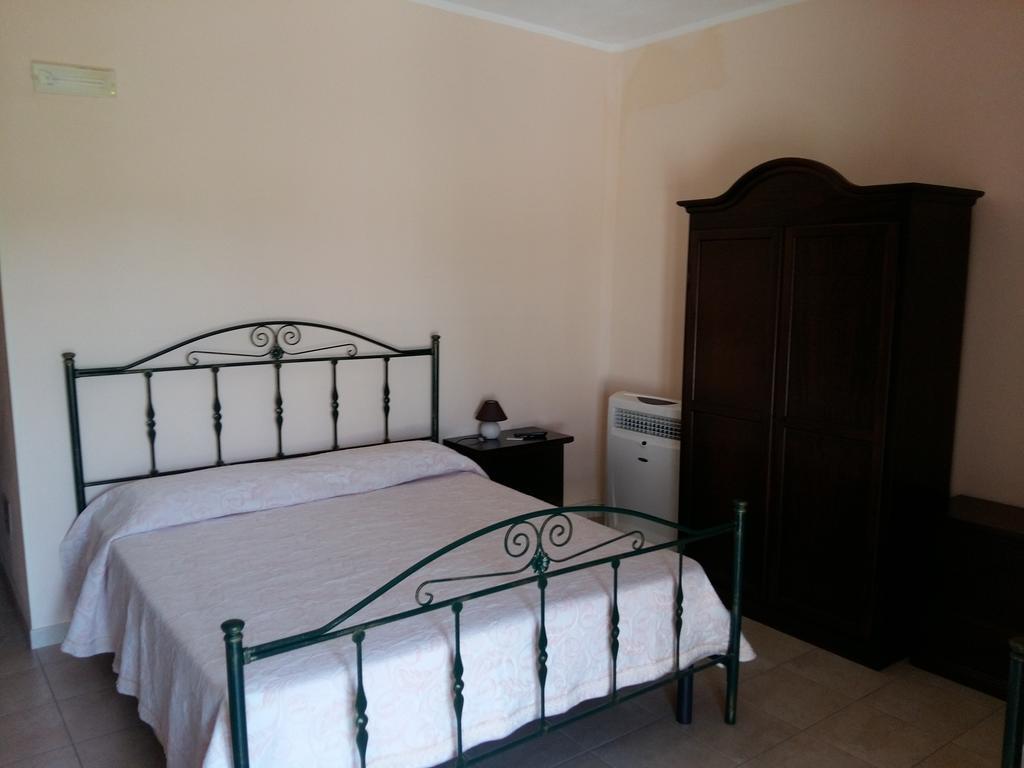 La Mortella Agriturismo Rotondella Стая снимка