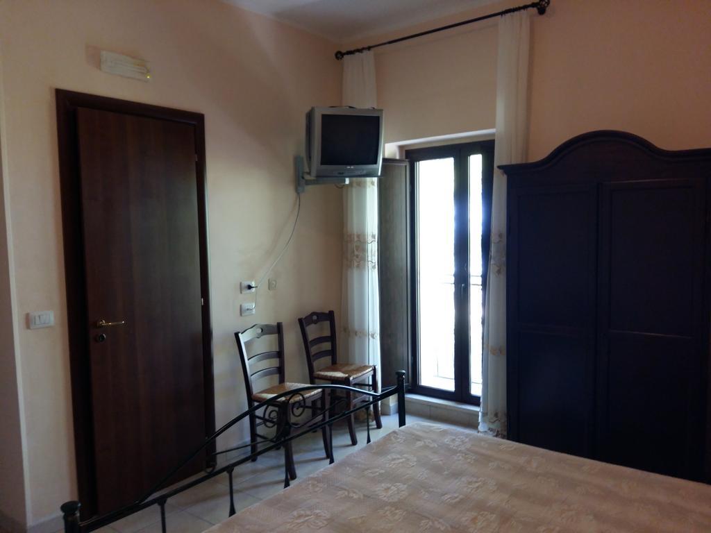 La Mortella Agriturismo Rotondella Стая снимка